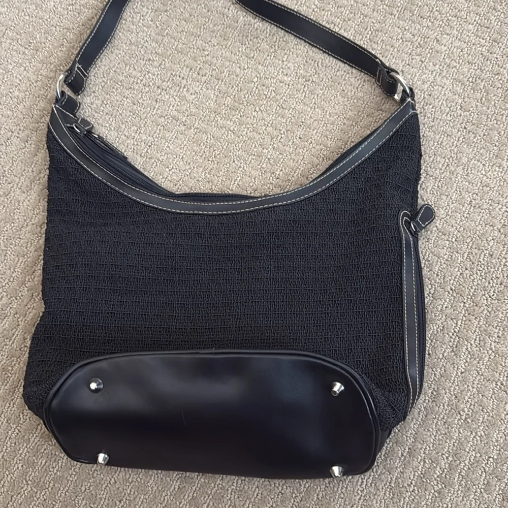 Black Weave Women's Shoulder Bag